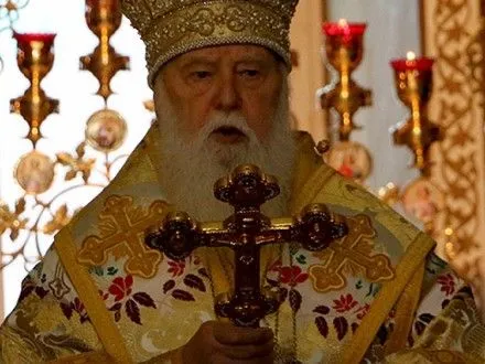 patriarkh-filaret-osvyativ-khram-andriya-pervozvannogo-ta-proviv-bozhestvennu-liturgiyu-u-kharkovi