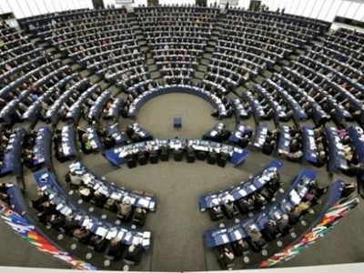 Європарламент голосуватиме щодо механізму призупинення “безвізу” 15 грудня
