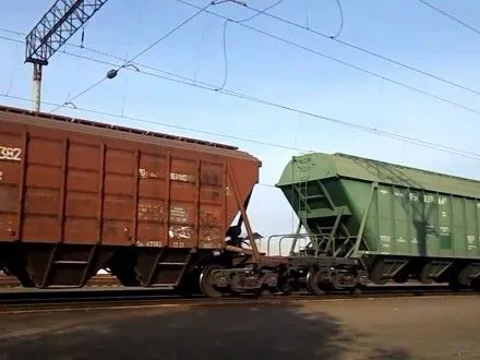 Два поїзди зіткнулись на Кіровоградщині
