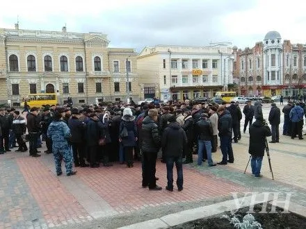Пенсионеры МВД начали акцию протеста в Кропивницком