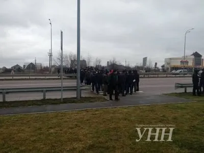 Бывшие милиционеры перекрыли трассу Киев-Чоп вблизи Ровно