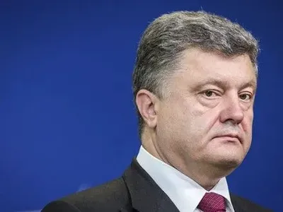 П.Порошенко надеется на продолжение санкций против РФ (дополнено)