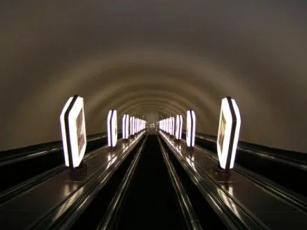 Відзавтра на станції метро "Університет" в Києві розпочнуть ремонт ескалатора