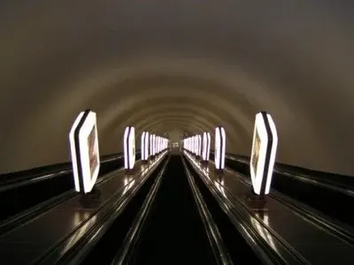 С завтрашнего дня на станции метро "Университет" в Киеве начнут ремонт эскалатора