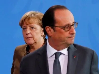 А.Меркель і Ф.Олланд виступили за продовження санкцій проти Росії