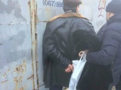 Ректор київського інституту вимагав хабар у працівника телеканалу