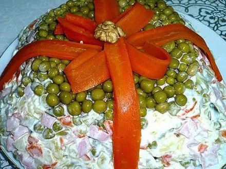 novorichniy-salat-olivye-obiydetsya-zhitomiryanam-bilshe-nizh-u-sto-griven