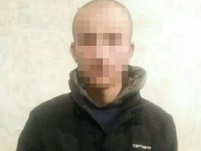 Патрульный из Ровно после нападения двух прохожих оказался в больнице