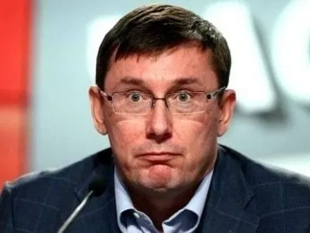 Захист В.Януковича звернувся до ГПУ та САП із заявою про порушення справи проти Ю.Луценка