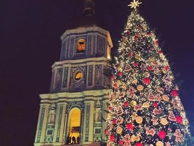 Главную елку страны зажгут на Софийской площади 19 декабря