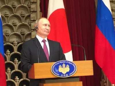 В.Путин после угощения в Японии посоветовал "знать меру" с саке