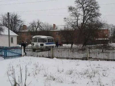 ОПОРА: на Полтавщині зафіксували підвезення виборців на дільницю