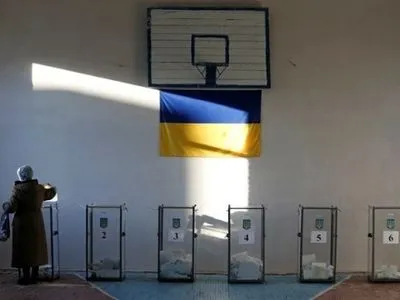 Все участки в Донецкой области открылись вовремя, но часть УИК не вели протоколов утреннего заседания
