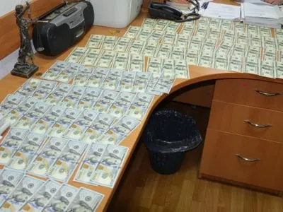 Організаторів грального бізнесу затримали за пропозицію хабара прокурору в Миколаєві