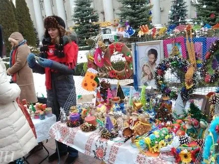 Праздничная ярмарка начала свою работу в Кропивницком