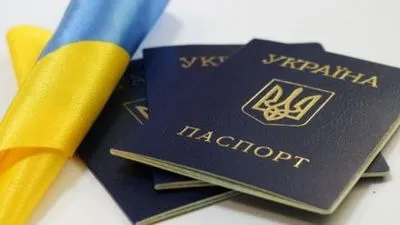 Пострадавшим от обрушения дома в Чернигове паспорта восстановят за счет бюджета