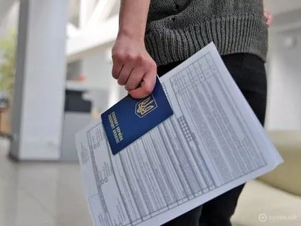 За год во Львове выдали полмиллиона польских виз