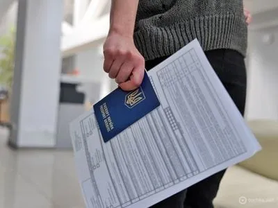 За год во Львове выдали полмиллиона польских виз