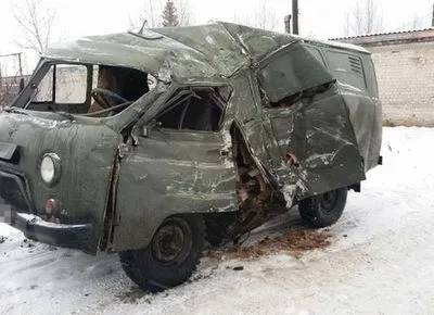 Четверо військовослужбовців постраждали внаслідок ДТП на Луганщині