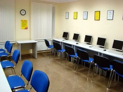 Закарпатські школи отримають майже тисячу комп’ютерів з Китаю