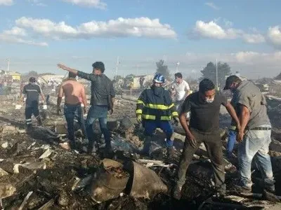 Президент Мексики выразил соболезнования семьям погибших на пиротехническом рынке