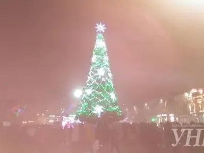 Главную елку открыли в Кропивницком