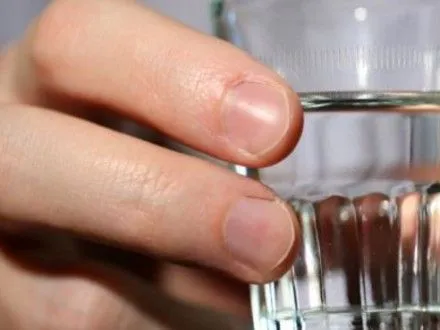 Почти три тонны фальсифицированных алкогольных напитков обнаружили в Винницкой области