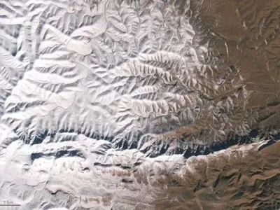 NASA опубликовало спутниковые фото заснеженной пустыни Сахара в Африке