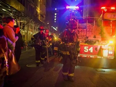 В результате пожара в небоскребе Нью-Йорка пострадали 24 человека