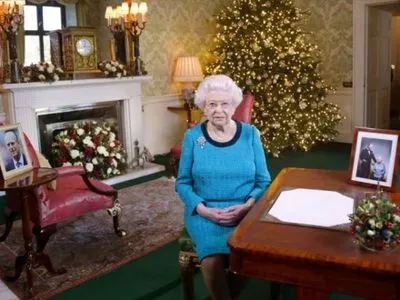 Королева Єлизавета ІІ пропустила різдвяне богослужіння через хворобу