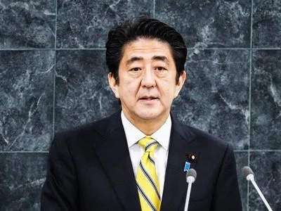 Премьер Японии вместе с президентом США почтит жертв на Перл-Харбор