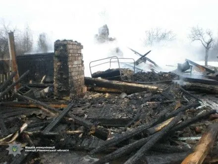 Досудебное расследование начали по факту гибели детей при пожаре в Ровенской области