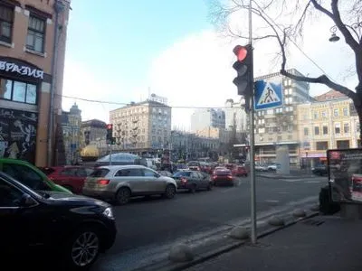 На Бессарабской площади появились два наземных пешеходных перехода