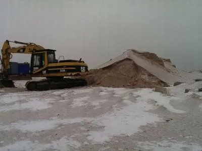 Прикордонники припинили спробу незаконного видобутку піску на Запоріжжі