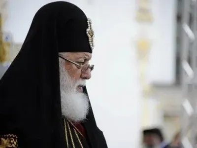 Патриарха Грузии обследовали в клинике