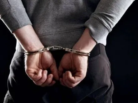 Мужчину задержали за разбойное нападение в Сумах