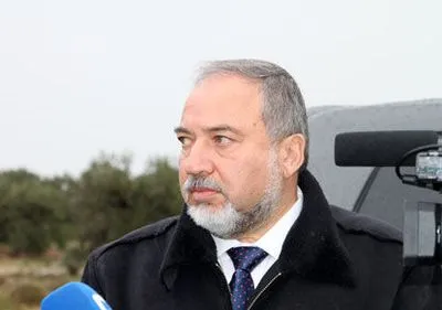 Міністр оборони Ізраїлю закликав євреїв покинути Францію
