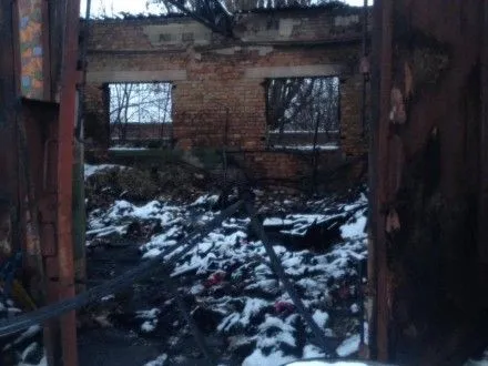 Склад четырех волонтерских организаций сгорел в Ровно