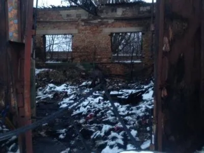 Склад четырех волонтерских организаций сгорел в Ровно