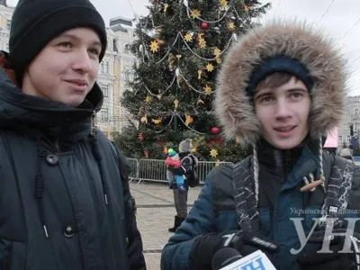 Украинцы рассказали, что готовят на Новый год и как его будут встречают