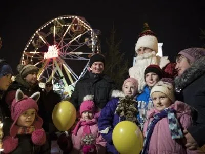 В.Кличко в костюме Деда Мороза поздравил киевлян с Новым годом
