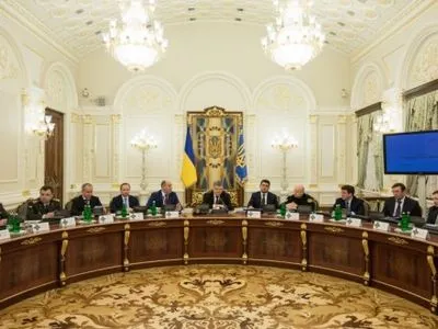 СНБО ввел ряд санкций против физических и юридических лиц РФ, а также экс-руководителей Украины