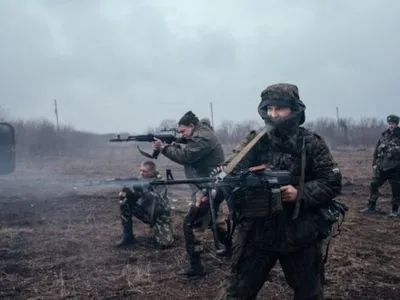 Враг вчера трижды из тяжелого вооружения обстрелял район Крымского