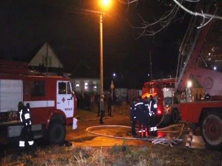Во время пожара в многоэтажке в Черкассах эвакуировали 22 человека