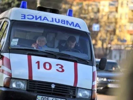 У швидкій допомозі Києва підтвердили інформацію про поранених внаслідок перестрілки у центрі Києва