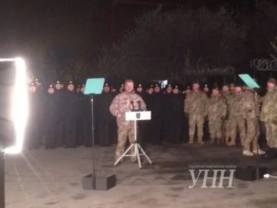 У 2016 році за Україну загинуло 211 військовослужбовців ЗСУ - П.Порошенко