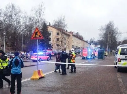 Авто влетело в толпу в столице Финляндии, четверо травмированы