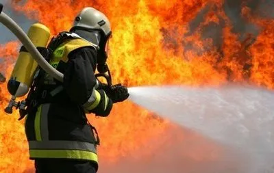 В новогоднюю ночь в Каменском горело здание городского совета
