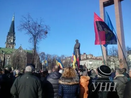 u-lvovi-vidznachili-108-mu-richnitsyu-vid-dnya-narodzhennya-s-banderi