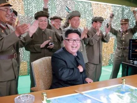 Лидер КНДР сообщил о завершении разработки межконтинентальной баллистической ракеты